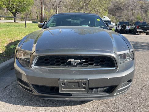 Used 2014 Ford Mustang Premium image 2