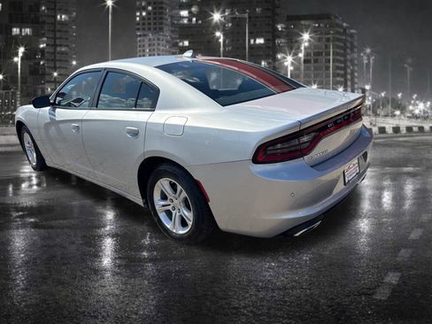 Used 2023 Dodge Charger SXT image 5