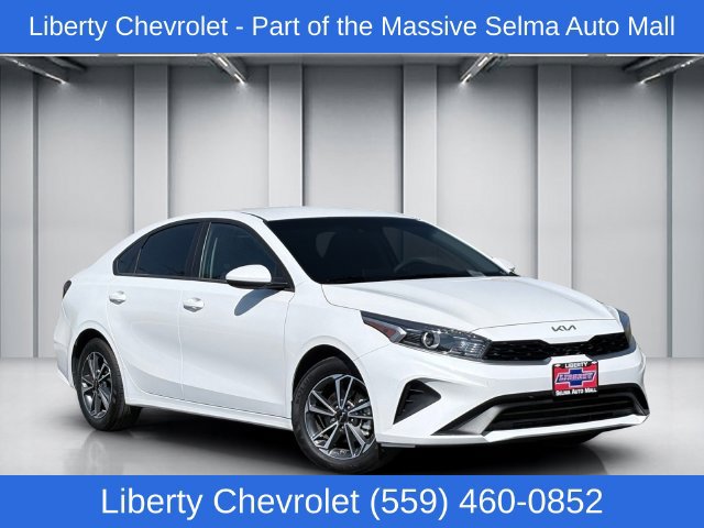 Used 2023 Kia Forte LXS FWD image 1