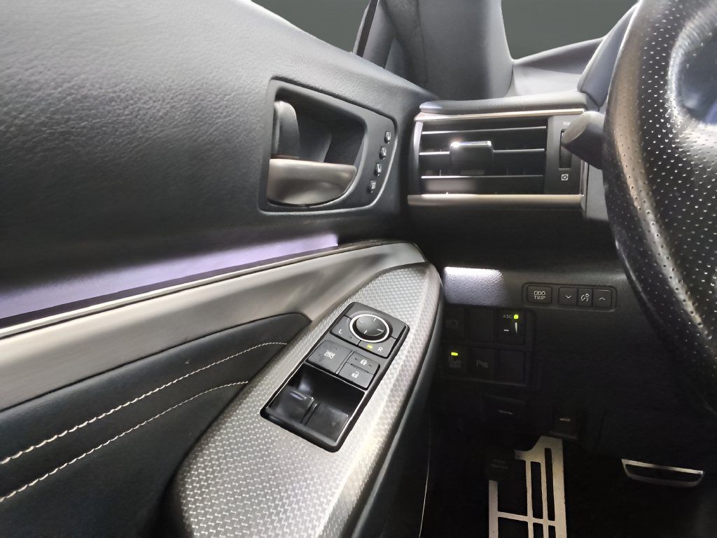 Used 2018 Lexus RC 350 AWD w/ Accessory Package 2 image 14
