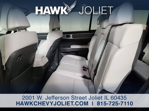 Used 2026 Hyundai Santa Fe SEL AWD/4WD image 12