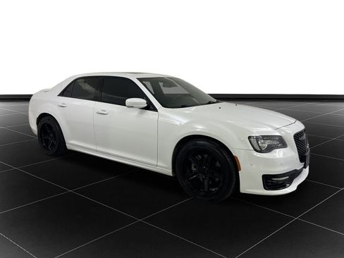 Used 2022 Chrysler 300 S w/ Comfort Group image 7