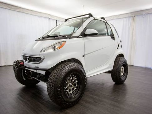 Used 2013 smart fortwo Coupe image 22