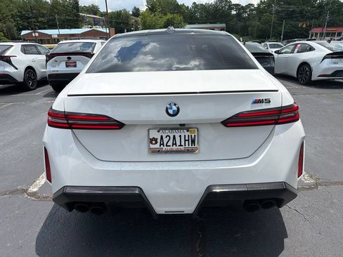 Used 2025 BMW M5 w/ Executive Package AWD/4WD image 5