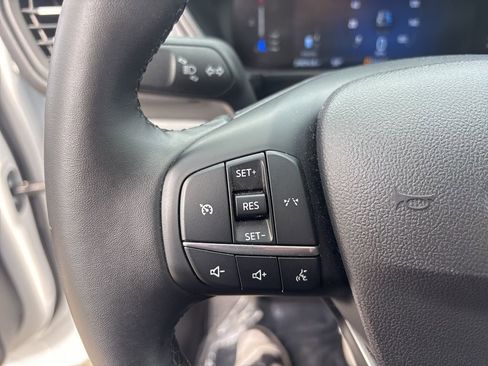 Used 2024 Ford Escape Active image 17