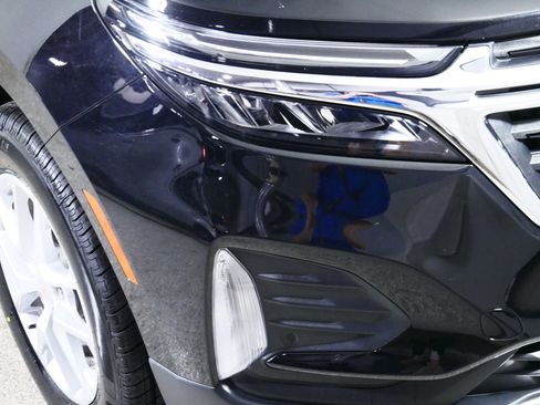 Used 2023 Chevrolet Equinox LT image 16