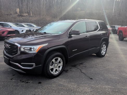 Used 2018 GMC Acadia SLE w/ LPO, Floor Liner Package image 8