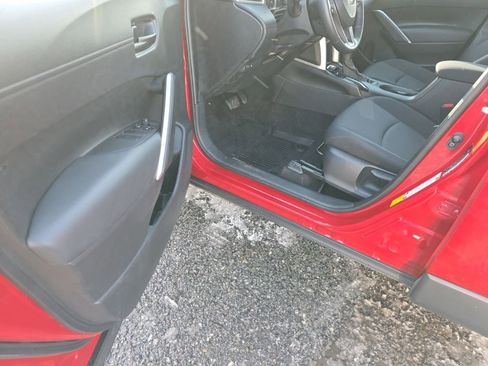 Used 2022 Toyota Corolla Cross LE image 10