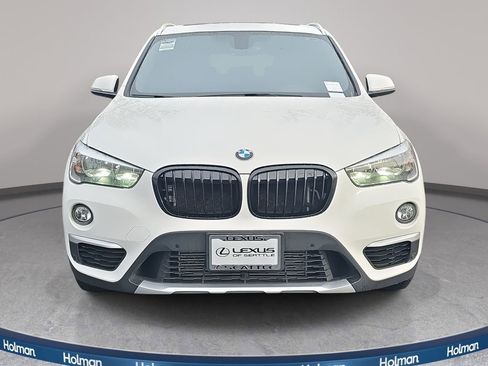 Used 2018 BMW X1 xDrive28i w/ Convenience Package image 3