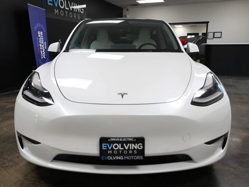 Used 2021 Tesla Model Y Performance AWD/4WD image 6