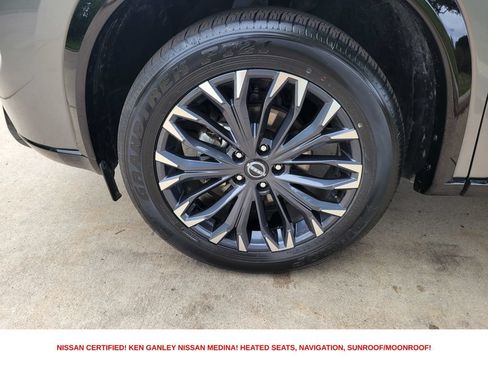 Certified 2026 Nissan Rogue Platinum w/ Platinum Premium Package AWD/4WD image 18
