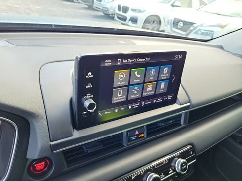 Used 2025 Honda Pilot EX-L image 28