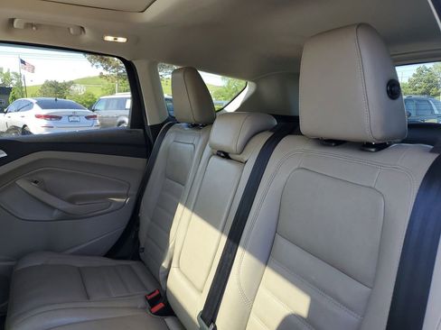 Used 2019 Ford Escape Titanium FWD image 26