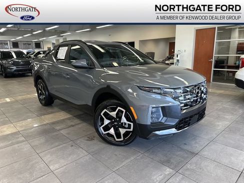 Used 2024 Hyundai Santa Cruz Limited AWD/4WD image 1