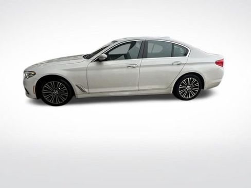 Used 2018 BMW 530i xDrive AWD/4WD image 3
