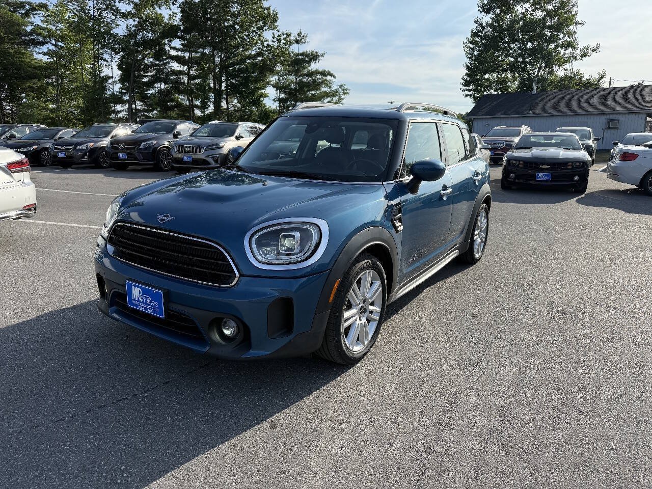 Used 2022 MINI Cooper Countryman ALL4 AWD/4WD image 2