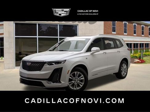 Certified 2025 Cadillac XT6 Luxury AWD/4WD image 1