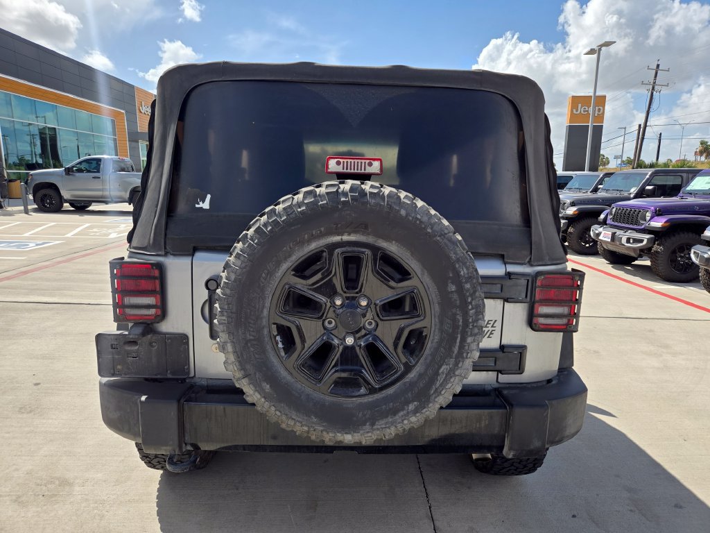 Used 2015 Jeep Wrangler Sport AWD/4WD image 4