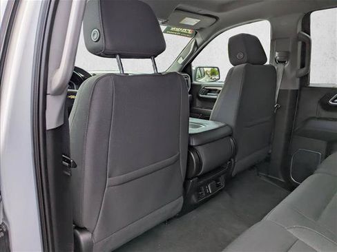 Used 2025 Chevrolet Silverado 1500 LT RWD image 25