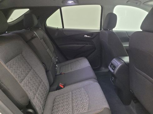 Used 2024 Chevrolet Equinox LT w/ LPO, Floor Liner Package FWD image 19