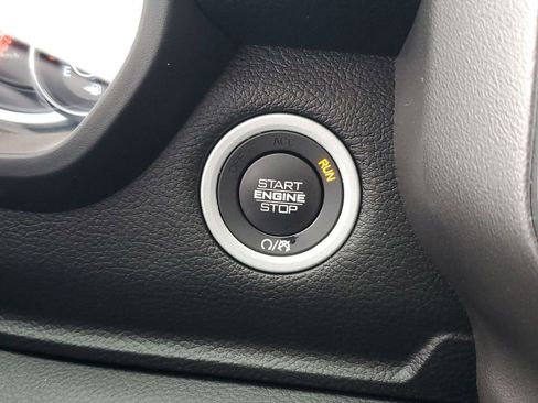 Used 2019 RAM 1500 Big Horn image 16