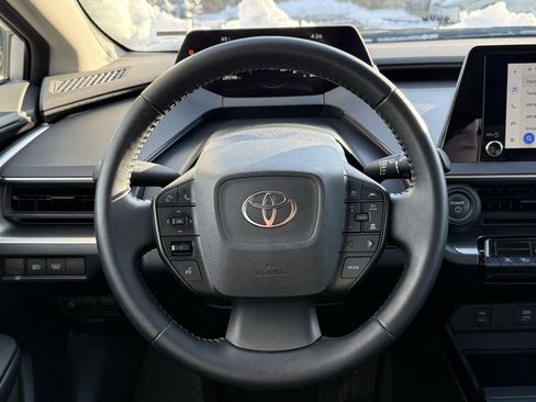 Used 2024 Toyota Prius LE image 29