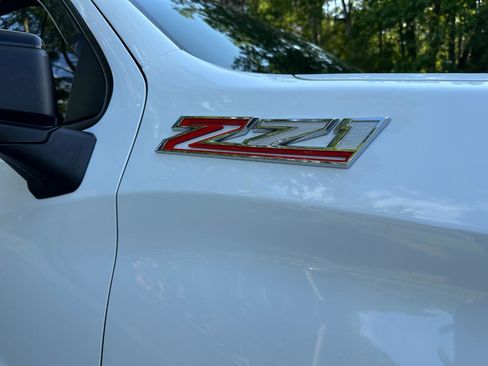 Used 2021 Chevrolet Silverado 1500 LT Trail Boss w/ Convenience Package II image 52