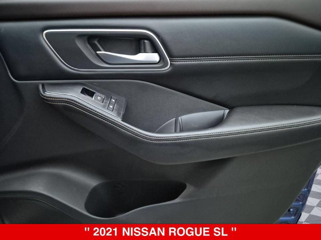 Used 2021 Nissan Rogue SL AWD/4WD image 36