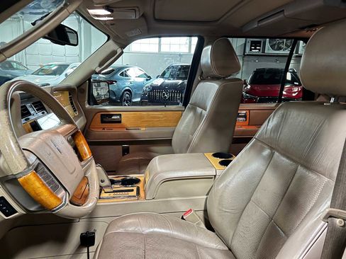 Used 2008 Lincoln Navigator L 2WD image 19
