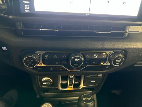 New 2025 Jeep Wrangler Sport S image 23