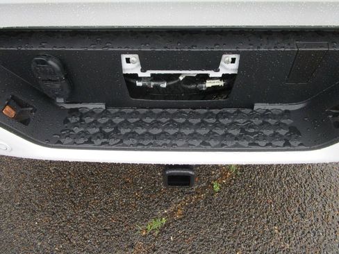 New 2026 GMC Canyon Denali AWD/4WD image 9
