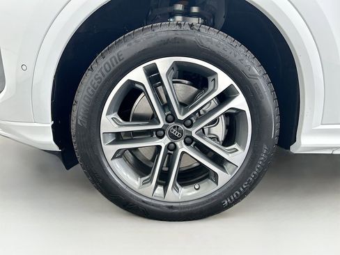 Used 2025 Audi Q5 Premium Plus image 29