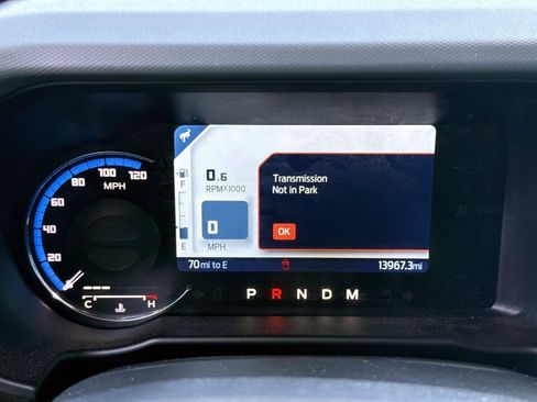Used 2023 Ford Bronco 2-Door AWD/4WD image 25