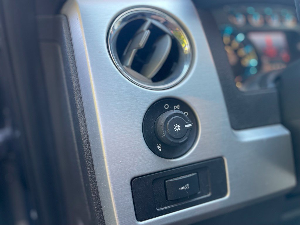 Used 2014 Ford F150 Platinum AWD/4WD image 13