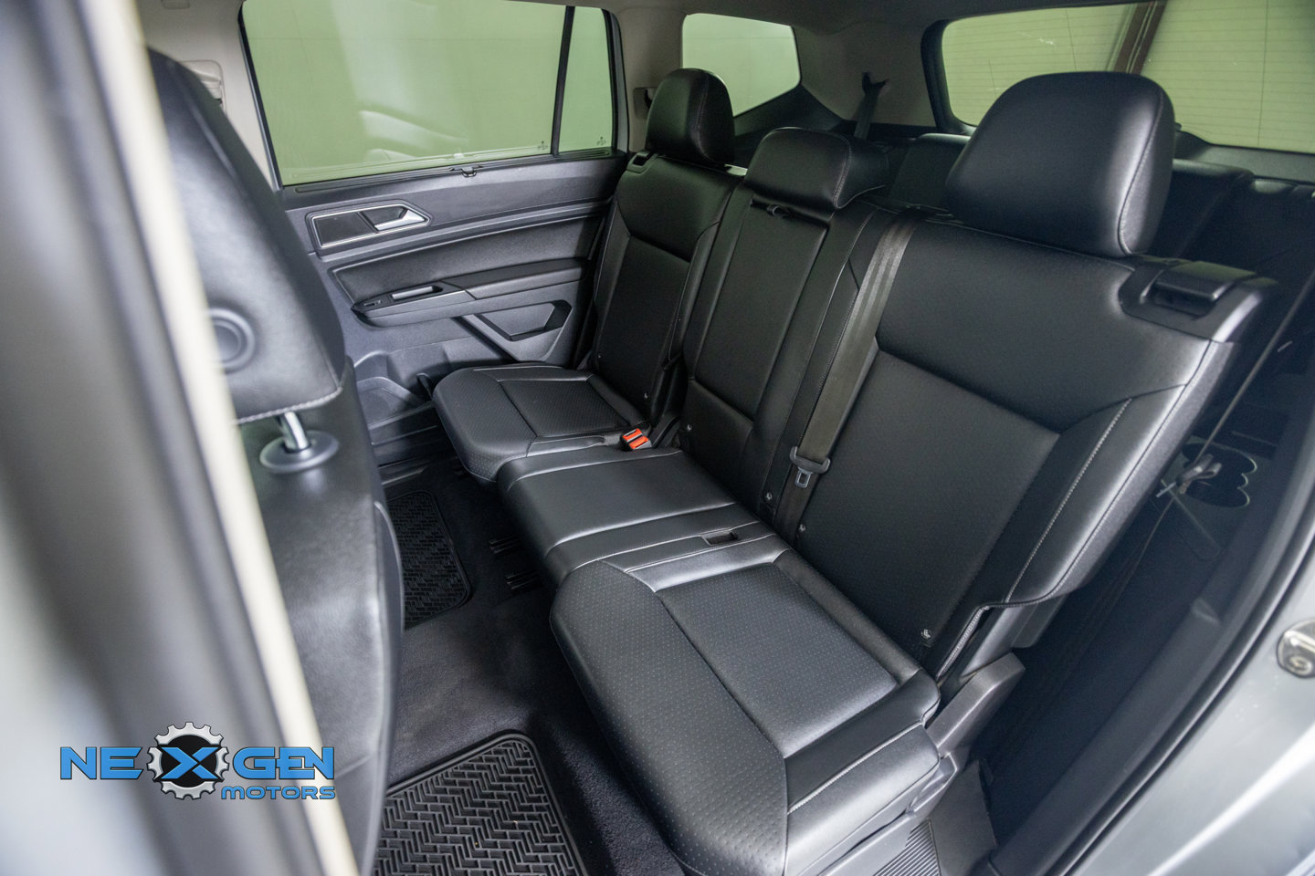 Used 2019 Volkswagen Atlas SE w/ Towing Package AWD/4WD image 34