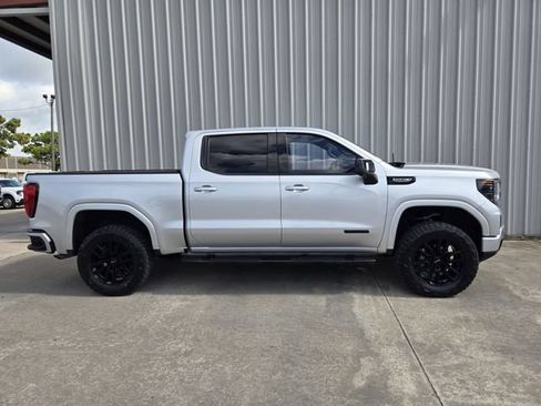 Used 2022 GMC Sierra 1500 Elevation RWD image 6