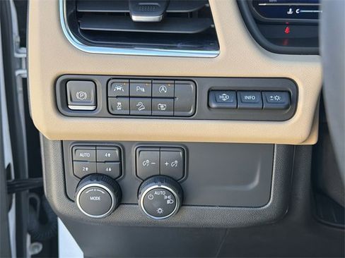 Certified 2023 Chevrolet Tahoe Premier image 17