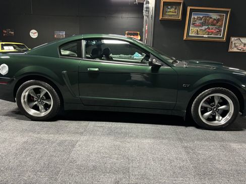 Used 2001 Ford Mustang GT image 13