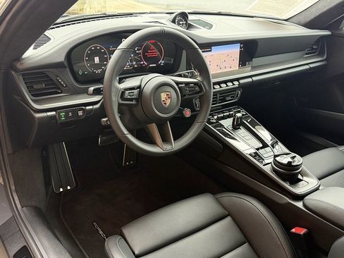 Used 2026 Porsche 911 GTS image 4