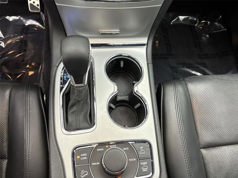Used 2016 Jeep Grand Cherokee High Altitude image 23