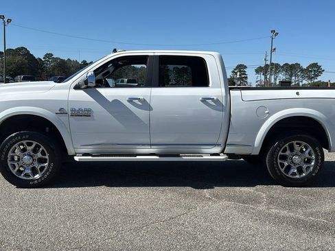 Used 2018 RAM 2500 Limited image 5