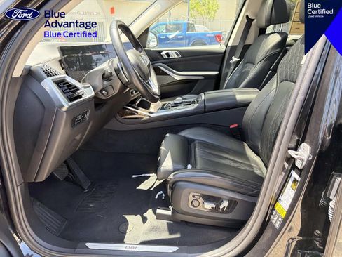 Used 2023 BMW X7 xDrive40i AWD/4WD image 17