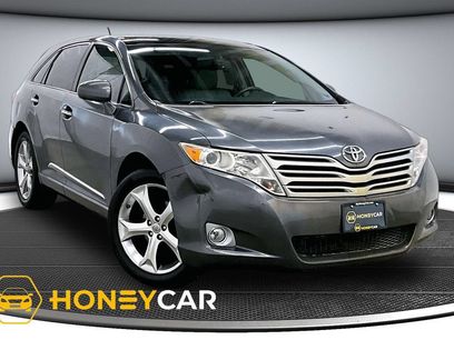 Used 2011 Toyota Venza w/ Premium Pkg #2