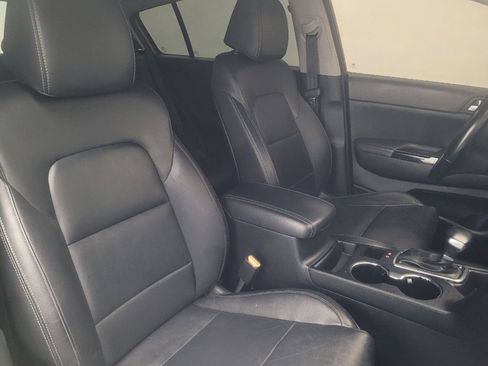 Used 2018 Kia Sportage EX image 21