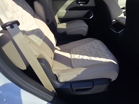 New 2026 Nissan Armada Platinum w/ Convenience Package image 12