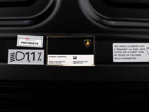 Used 2018 Lamborghini Huracan LP 610-4 AWD/4WD image 94