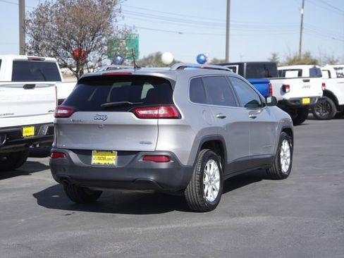 Used 2015 Jeep Cherokee Latitude image 6