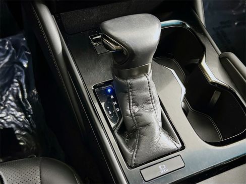 Used 2023 Lexus ES 350 image 16