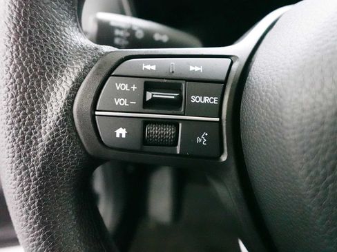 Used 2025 Honda CR-V EX image 17