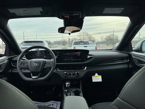 New 2026 Buick Envista Preferred w/ Convenience II Package image 9